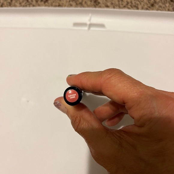 🌺Avons fmg Love lip butter - Picture 4 of 6